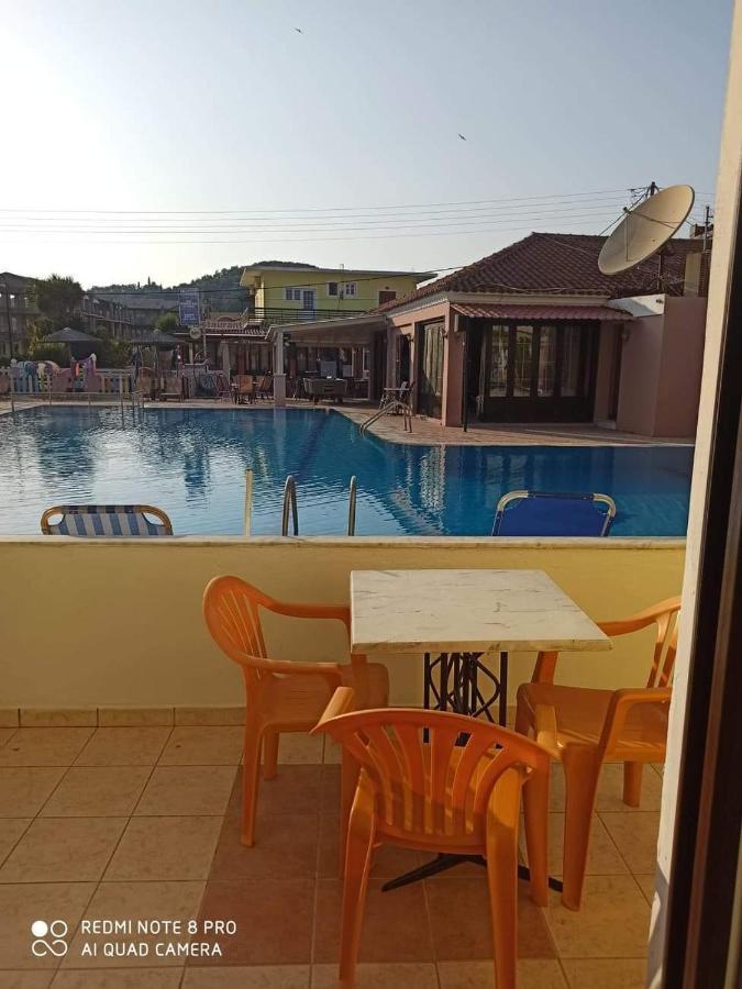 סידריון Amadeus Hawaii Apartments & Studios מראה חיצוני תמונה