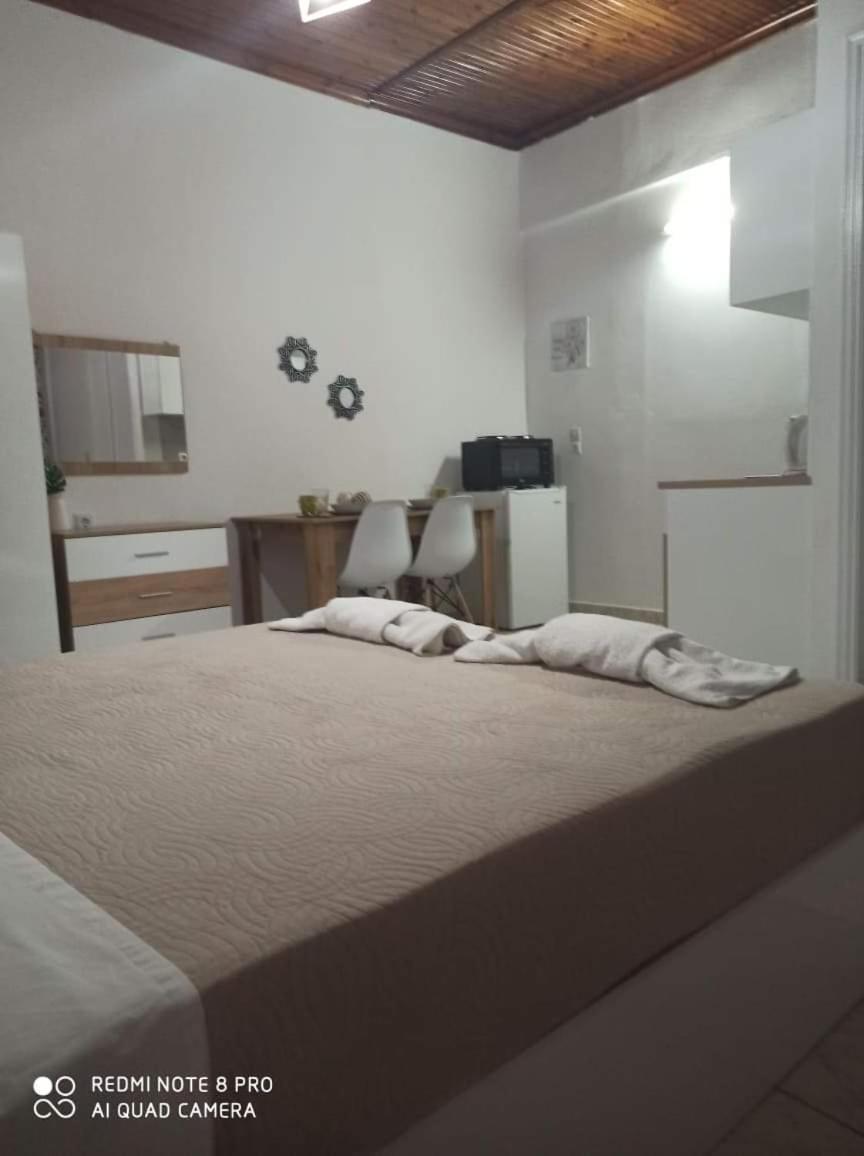 סידריון Amadeus Hawaii Apartments & Studios חדר תמונה