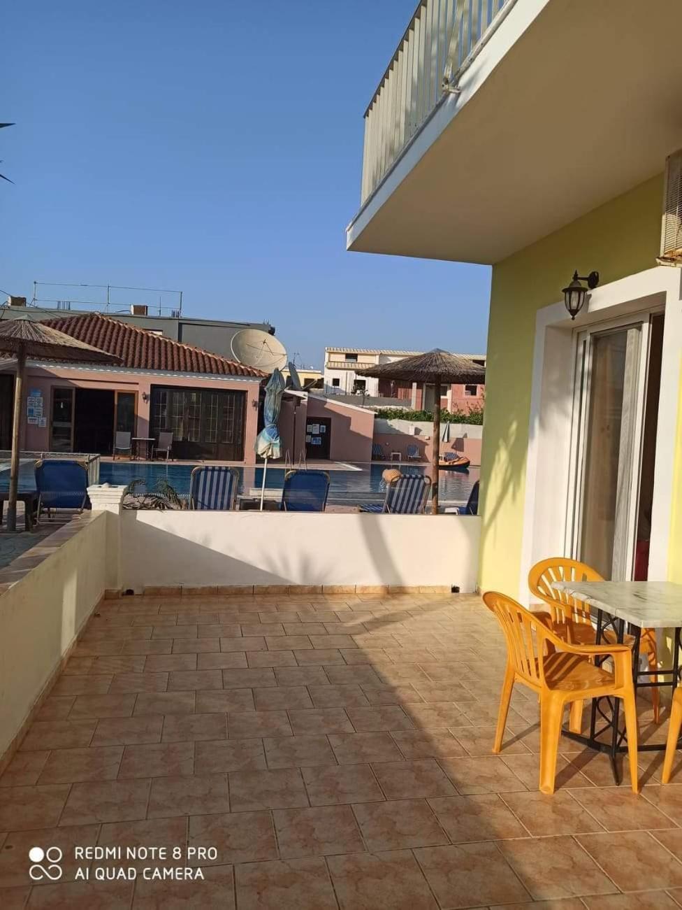 סידריון Amadeus Hawaii Apartments & Studios חדר תמונה